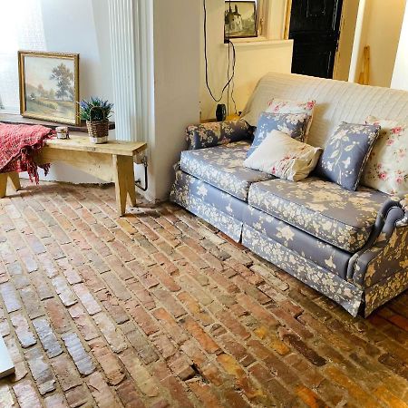 The Beehive, Ground Floor Apartment In Norfolk, No Shared Amenities Downham Market Bagian luar foto